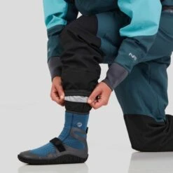 NRS Women's Axiom Dry Suit -Paddles Verkaufe 4150821 deta 22 720x600